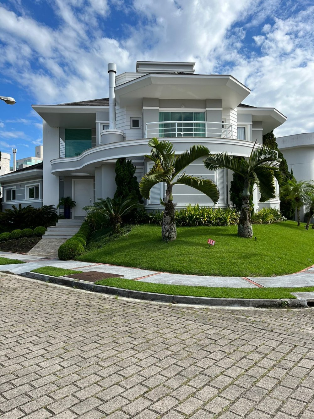 Casa - Aluguel - Jurer Internacional - Florianpolis - SC