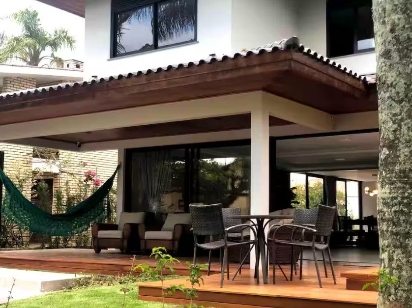 Casa - Temporada - Jurer Internacional - Florianpolis - SC